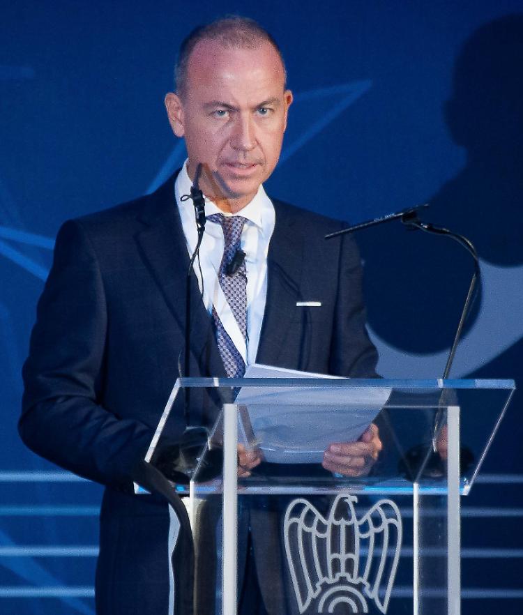 Al lavoro in agosto, Buzzella: «D'accordo in caso  di commesse»
