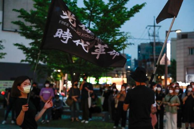 Hong Kong, 43 arresti durante le proteste 