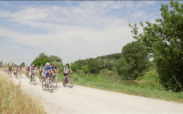 L’Oglio Po riparte su due ruote