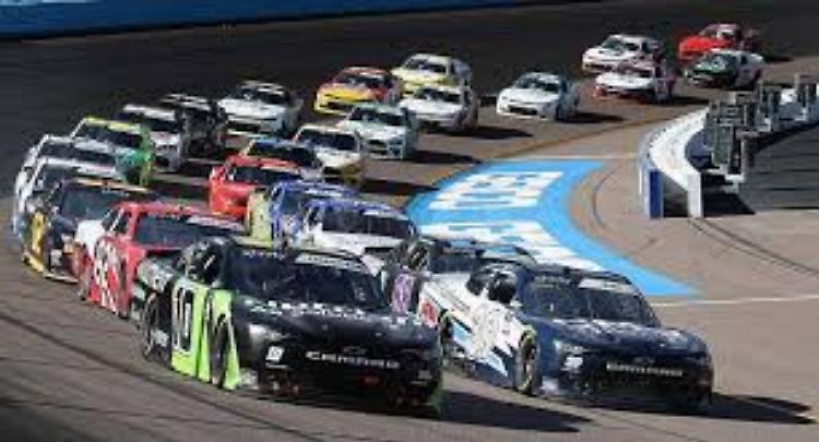 Usa: corda da impiccato per unico pilota afroamericano a Nascar