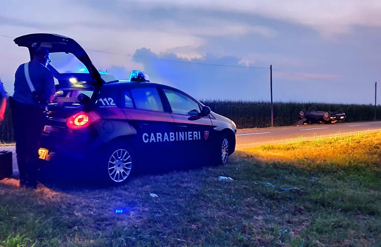 Incidente sulla provinciale Bassa per Casalmaggiore, 21enne in ospedale