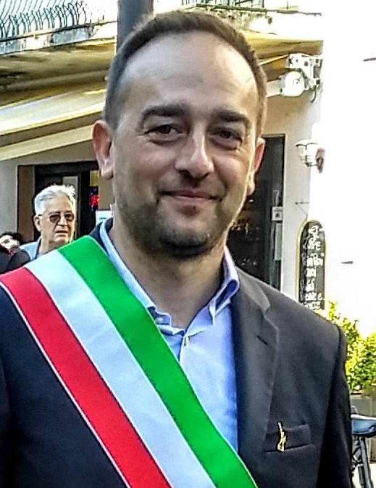 Minacciato di morte sui social, Pd solidale col sindaco