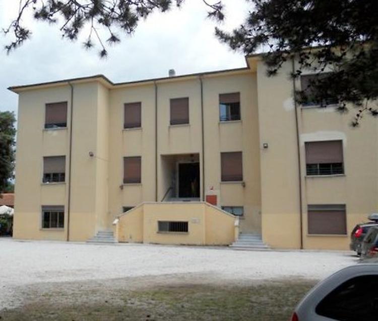Casa al Mare, spiaggia ok. Concessi gestione e utilizzo