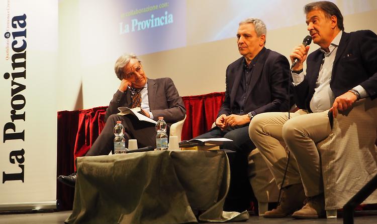 Concorso fra scrittori, vota il tuo preferito