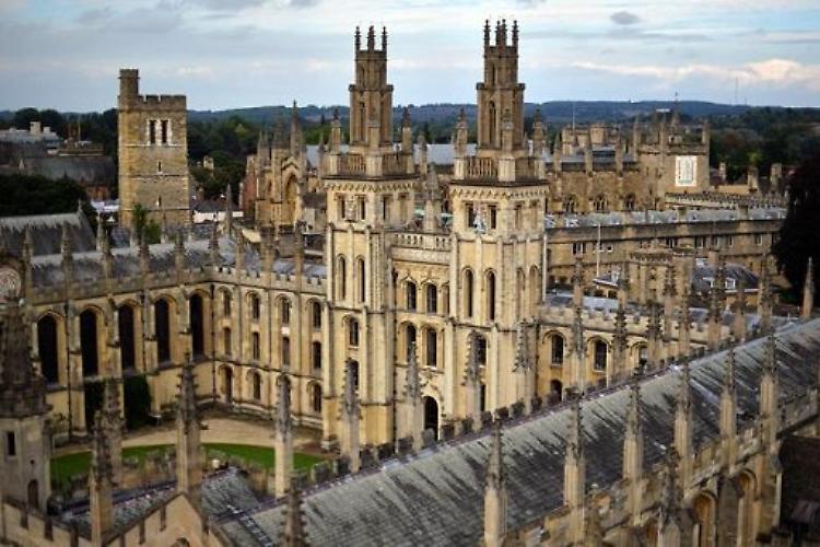 Coronavirus: università Oxford, non certo vaccino entro anno