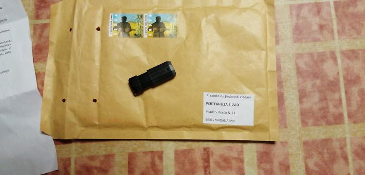 Lettera e file anonimi. I candidati contro il «corvo»