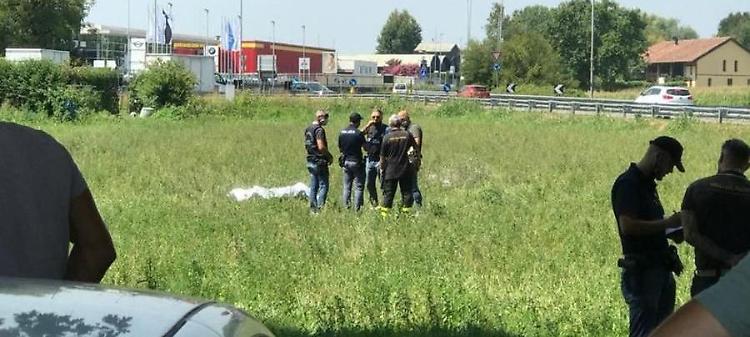 Mamma e papà della 38enne «Ma Crema non si vergogni»Si è uccisa dandosi fuoco,  da Pizzo Calabro il toccante messaggio alla città: «Perdoniamo chi filmava»