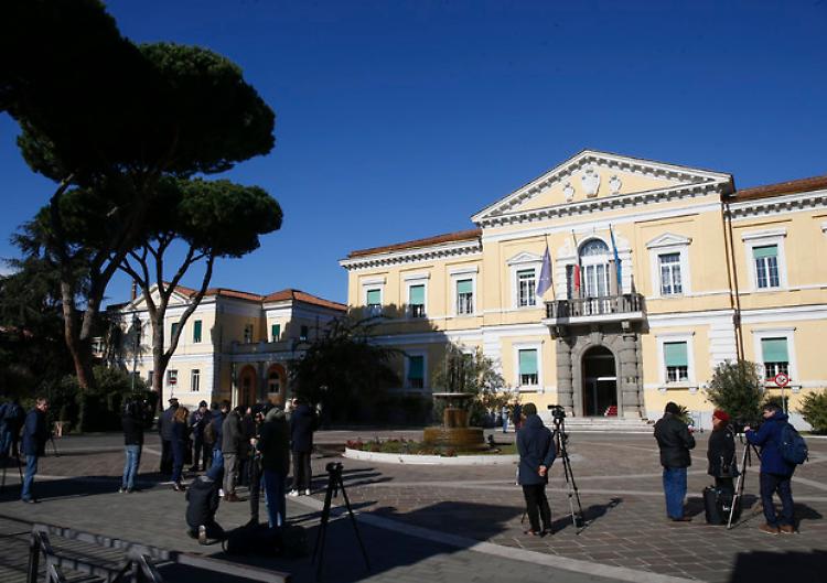 Vaccino allo Spallanzani, dal 24 agosto la sperimentazione sull'uomo