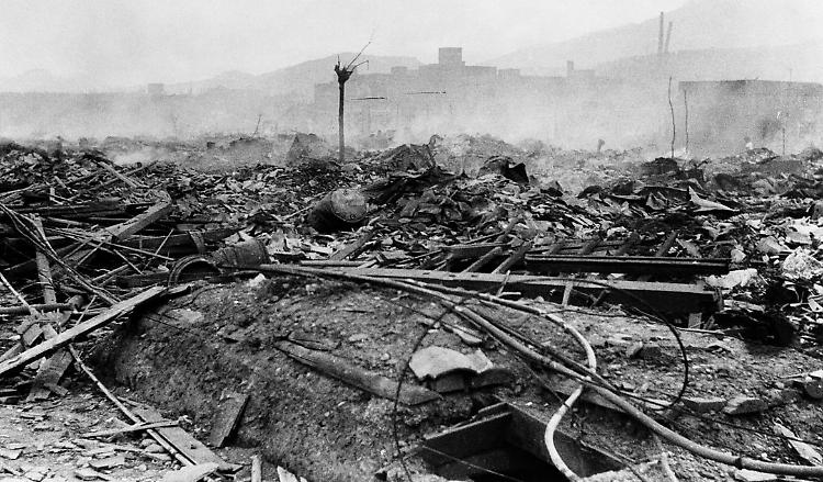 Giappone, Nagasaki commemora i morti del 1945