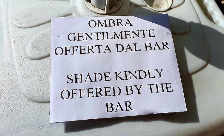  Arriva l’ombra, offre il bar vicino alle Poste
