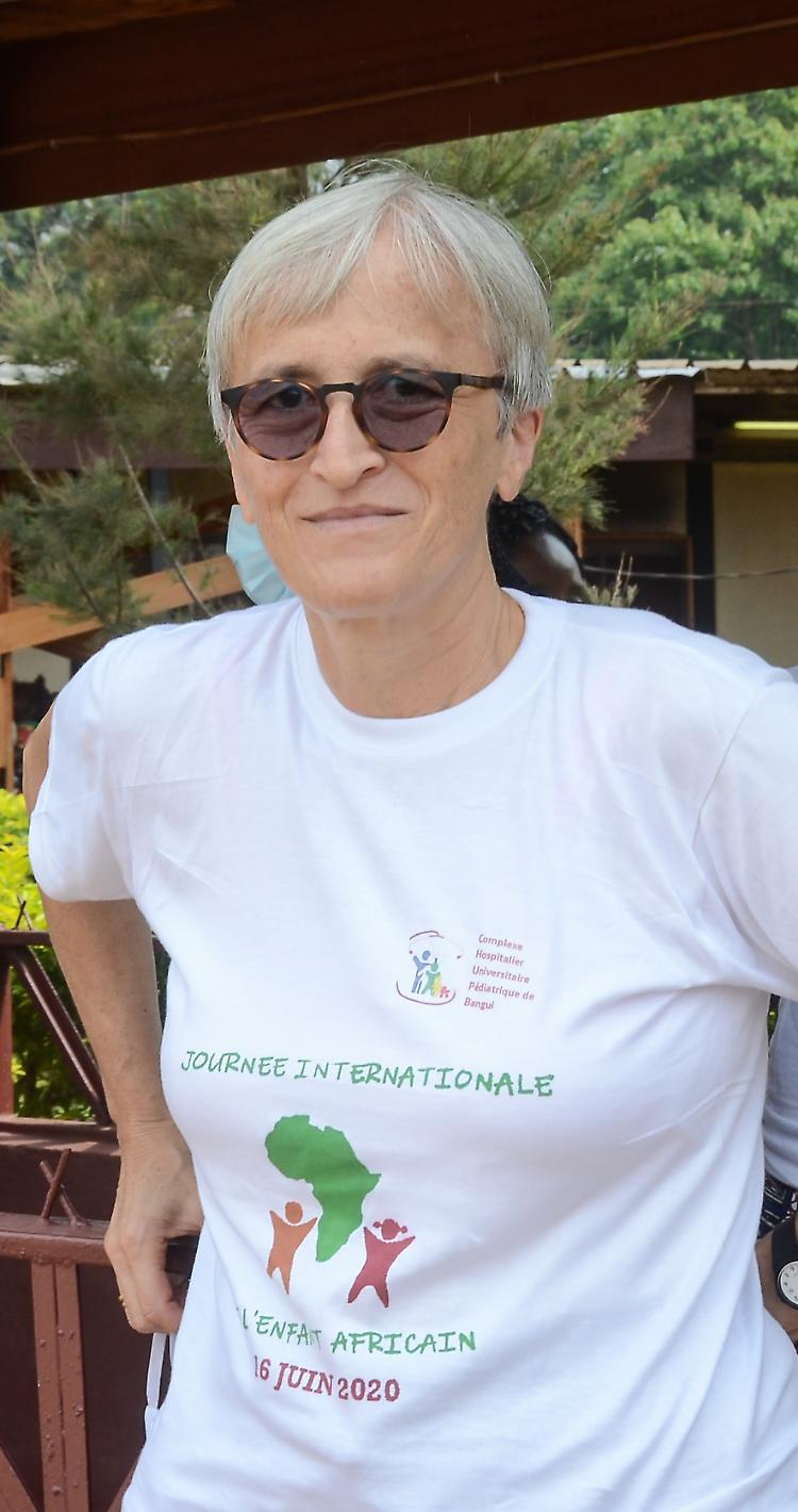 Il mal d&rsquo;Africa e la nuova vita a curare tutti