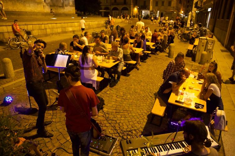 Venerdì d'agosto, Manfredini: "La città è viva"