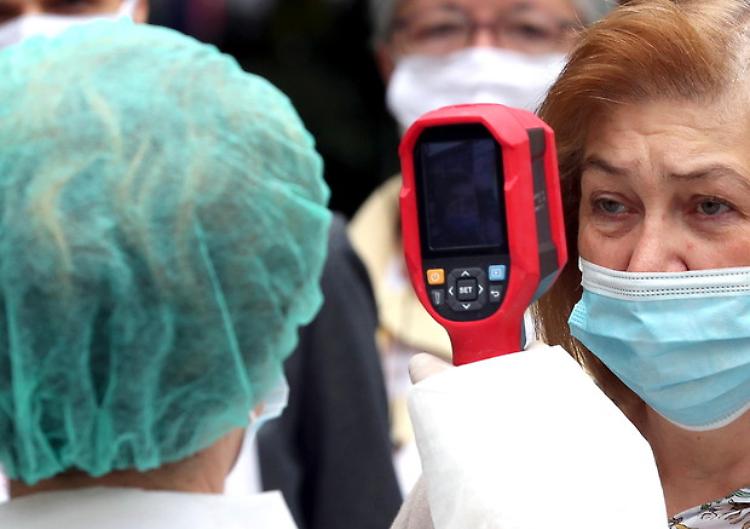L'Oms avverte: 'Nessuna vaccinazione diffusa fino alla metà del 2021'