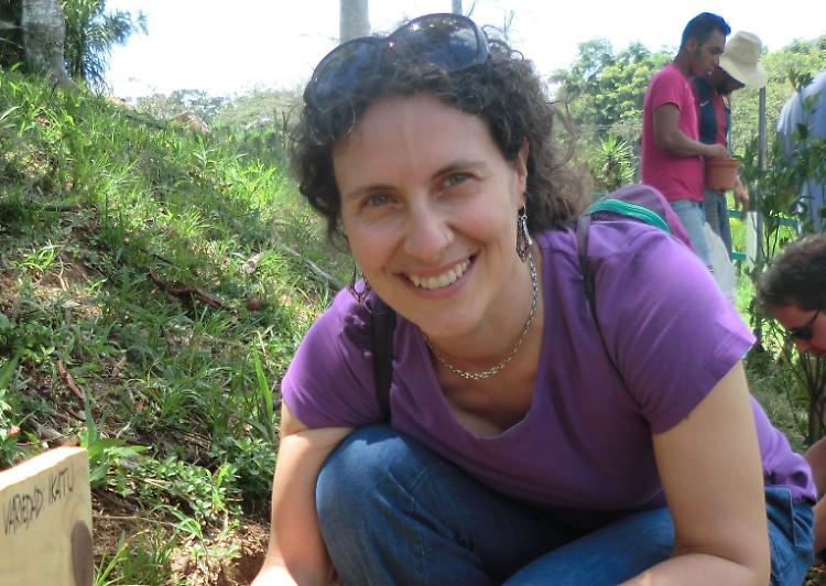 Al fianco degli ultimi è la missione di Michela