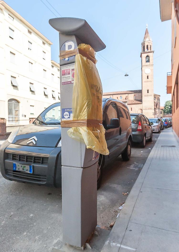 Altri parcheggi a pagamento, sale la protesta