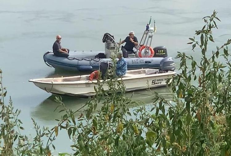 Villanova, i sommozzattori della Marina a caccia di un ordigno bellico