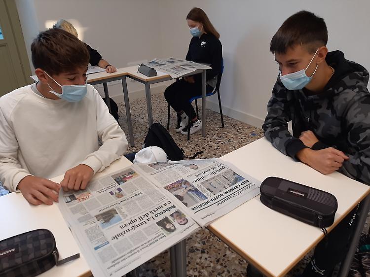 FOTO La Provincia al liceo Vida di Cremona