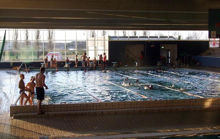 Piscina, «Ora disservizi per gli utenti e incertezze per i lavoratori»