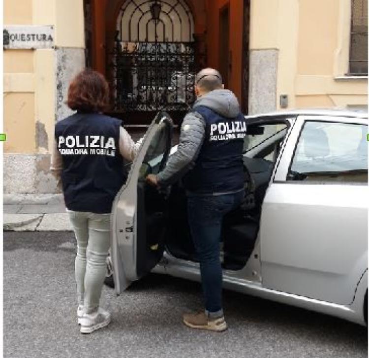 Contrasto allo spaccio, denunciato spacciatore