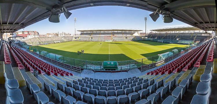 Positivo un giocatore del Brescia, salta la partita della Cremonese