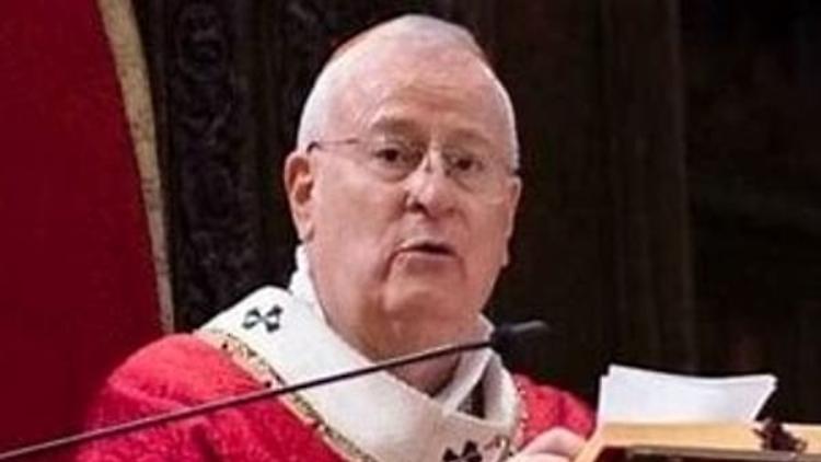  Covid: cardinale Bassetti trasferito in terapia intrensiva