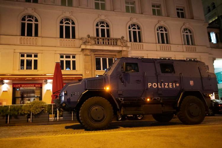 Vienna: media, perquisizioni in Germania
