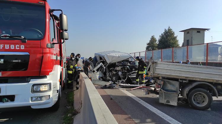 Tamponamento da brividi, due feriti