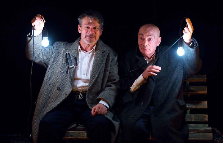 I critici italiani premiano il teatro nel tempo della pandemia