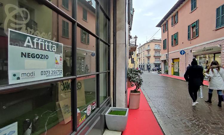  «Mercato  delle case in fermento, ma  per i negozi è  un disastro»