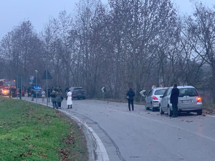 FOTO Tragedia sulla strada, muoiono due giovani di Soncino: i soccorsi