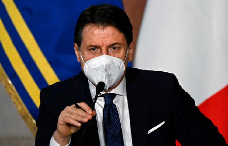 Conte: un provvedimento ponte tra il 7 e il 15 gennaio