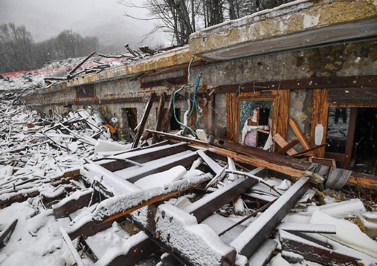 Rigopiano: 25 assoluzioni e 5 condanne