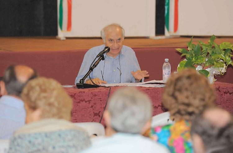 Morto l'ex vicesindaco e docente Giorgio Lipreri