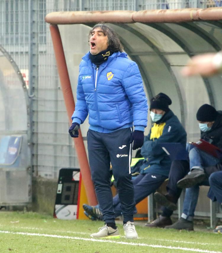 Pergolettese-Lucchese: diretta ore 15