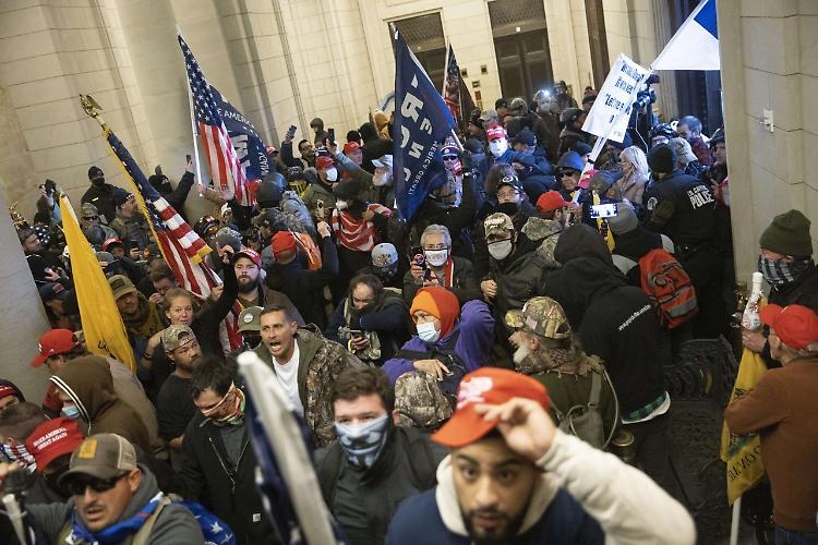 Usa, assalto Congresso: 150 incriminati