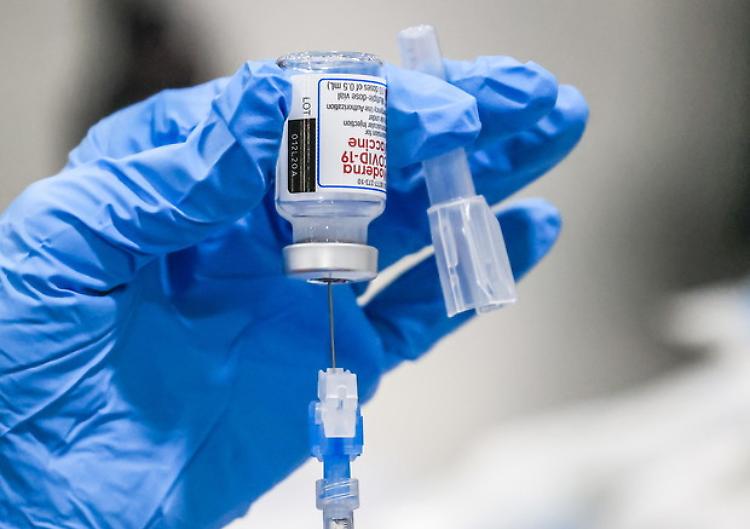 Covid: vaccino Johnson & Johnson efficace al 66%
