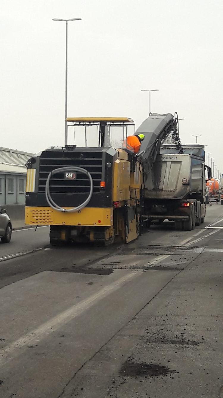 Manutenzione strade: prosegue l’impegno di Comune e AEM