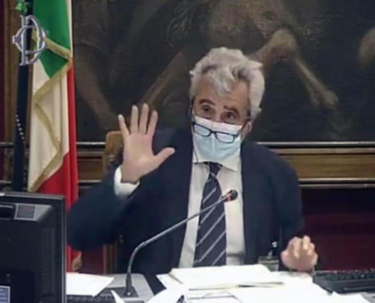 Cts: 'Rafforzare le misure per limitare la diffusione delle varianti'