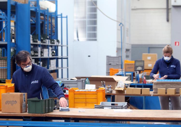 Pil in calo dell'8,9% nel 2020: la pressione fiscale al 43,1%