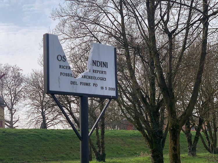 Monticelli, atto vandalico al Parco del Po