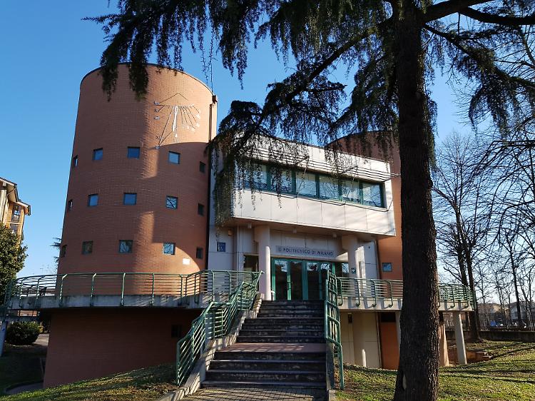 Polimi, lauree a distanza al Campus di Cremona