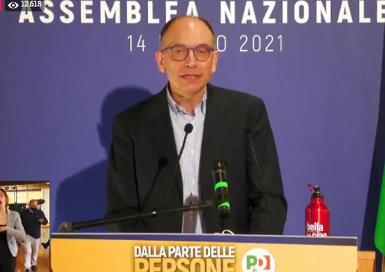 Letta: 'Mi candido ma serve nuovo Pd, non un nuovo segretario'