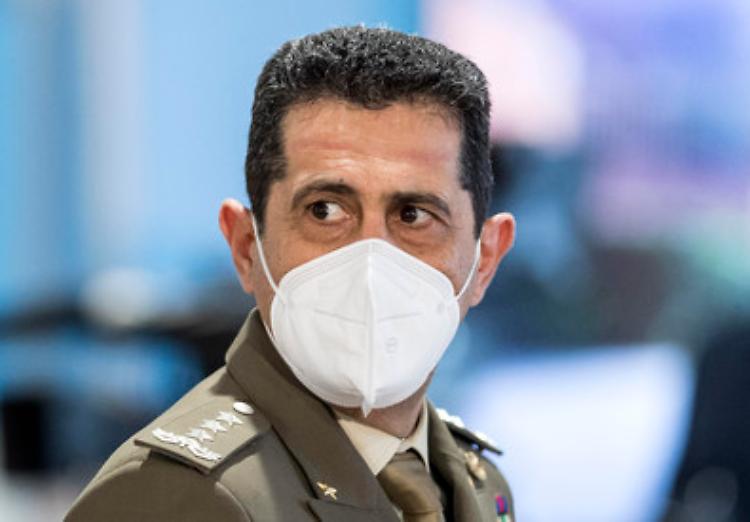 Figliuolo e Curcio si vaccinano oggi con AstraZeneca