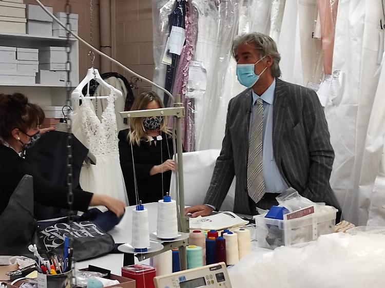 Blitz di Paolo Del Debbio all'Happy Sposi di Crema