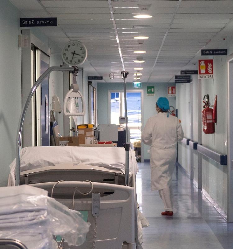 Via al progetto pilota: prime dosi ai dializzati