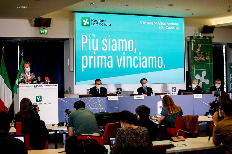 Vaccinazioni 75-79 anni, già 190 mila prenotazioni