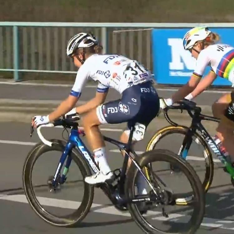 Al Giro delle Fiandre ottimo sesto posto per Marta Cavalli