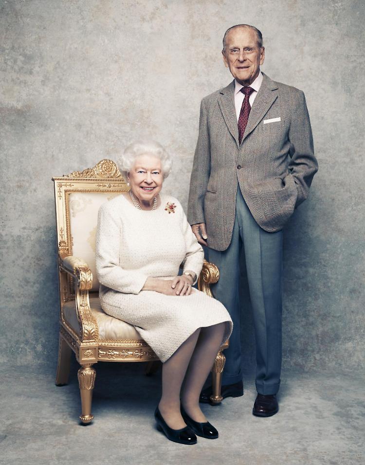 FOTO E' morto il principe Filippo, aveva 99 anni