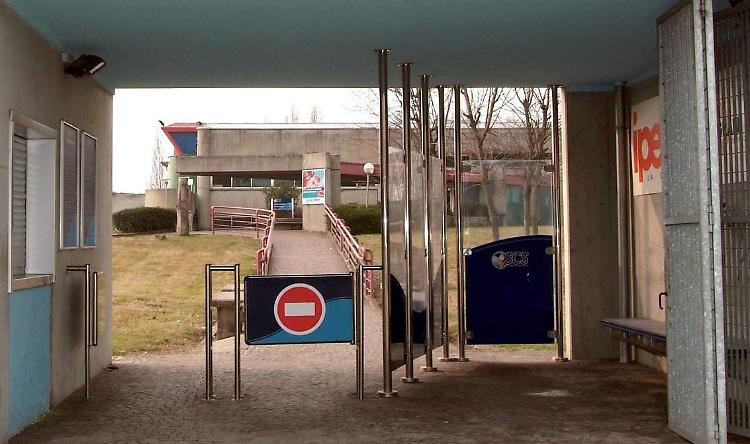 Piscina: "Ora impegni precisi"