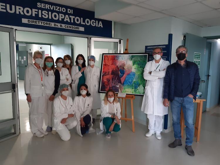 L’arte e la cura: il dipinto di Valcarenghi in viaggio dentro l'ospedale